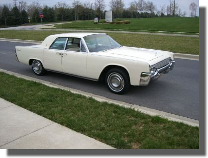 1961 Lincoln Continental Hubcaps 